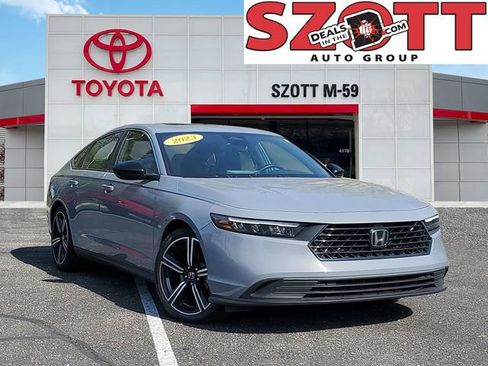 Used 2023 Honda Accord Sport image 1