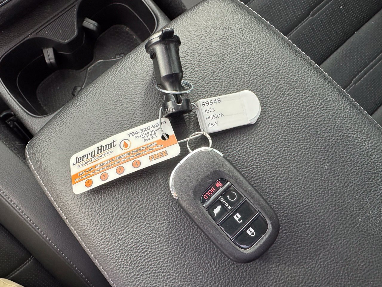 Used 2023 Honda CR-V EX-L image 3