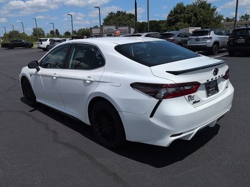 Certified 2023 Toyota Camry SE FWD image 5
