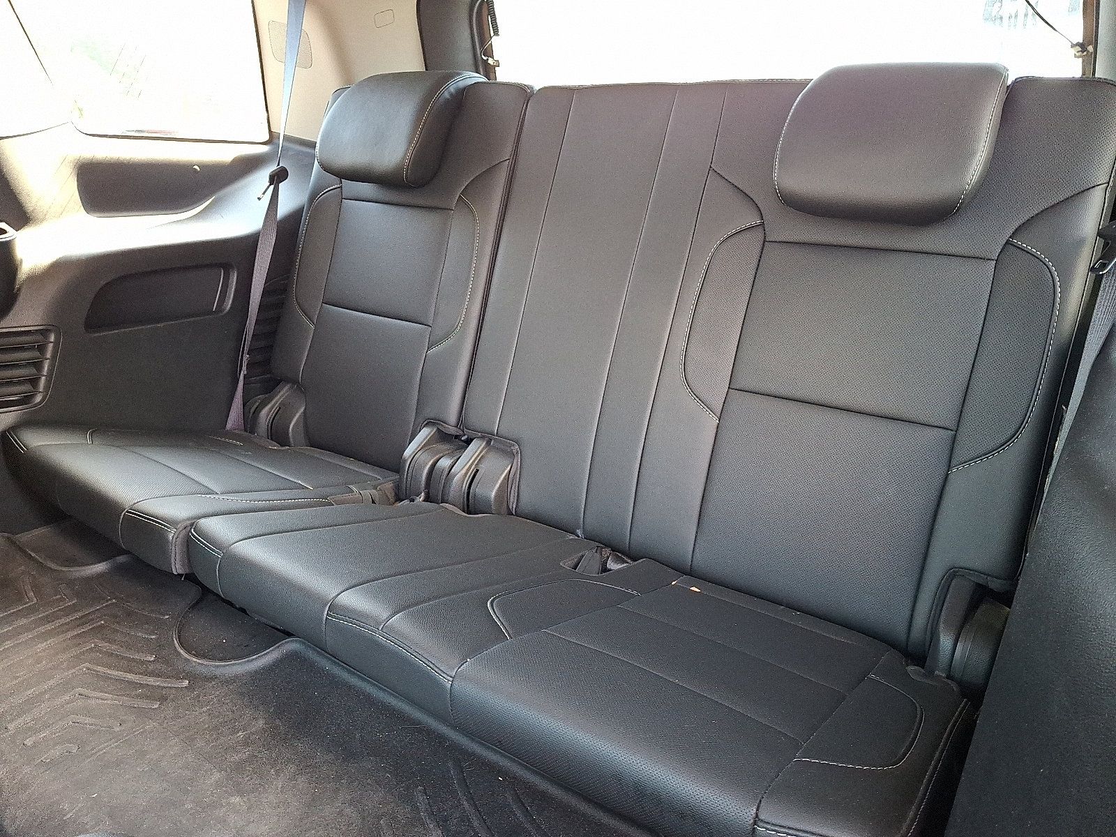 Used 2019 Chevrolet Tahoe Premier AWD/4WD image 12