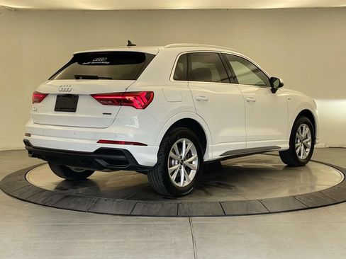 Certified 2025 Audi Q3 2.0T Premium w/ Convenience Package AWD/4WD image 7