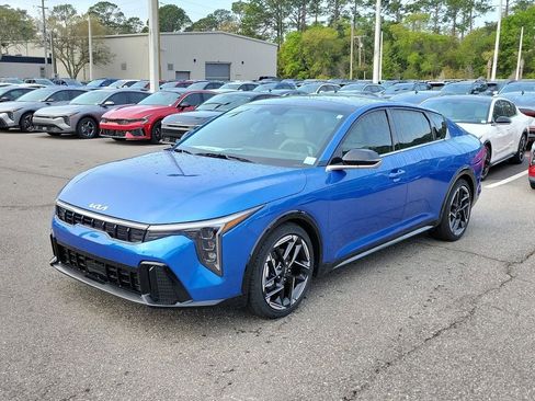 New 2026 Kia K4 GT-Line image 3