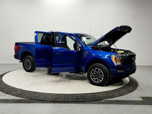 Used 2023 Ford F150 XLT w/ Equipment Group 302A High image 9