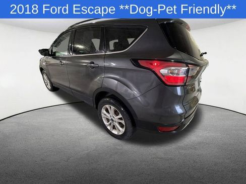 Used 2018 Ford Escape SEL AWD/4WD image 4
