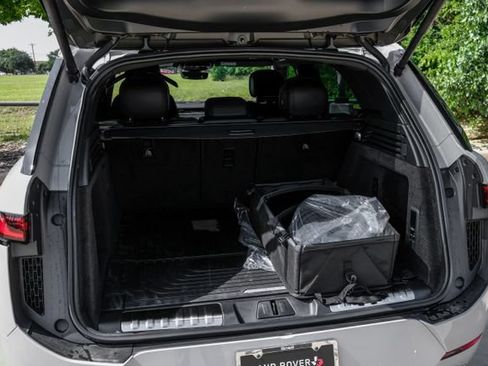 New 2026 Land Rover Range Rover Sport Dynamic SE AWD/4WD image 64