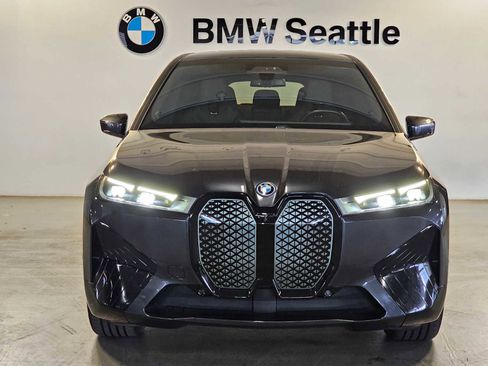 Certified 2024 BMW iX xDrive50 w/ Sport Package AWD/4WD image 6