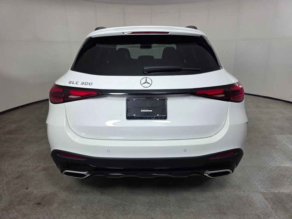 New 2027 Mercedes-Benz GLC 300 image 5