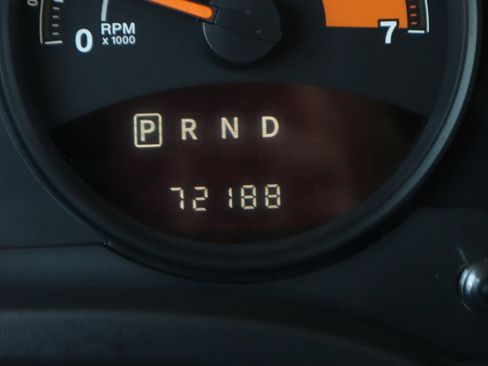 Used 2016 Jeep Patriot Latitude w/ Sun/Sound Group FWD image 22