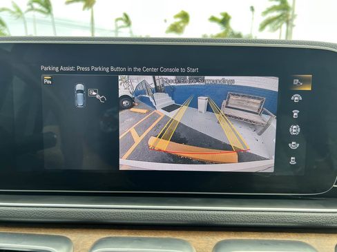 Used 2020 Mercedes-Benz GLE 450 GLE 450 4MATIC SUV image 34