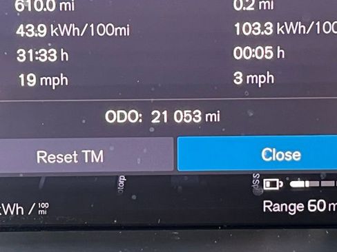 Used 2023 Volvo XC40 Recharge Ultimate w/ Protection Package Premier image 15