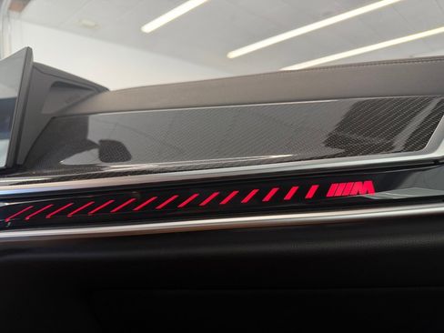 Used 2026 BMW X5 M60i image 19