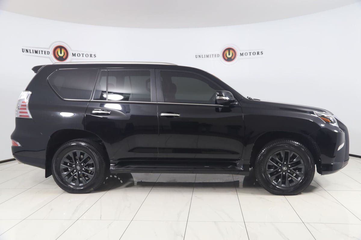 Used 2023 Lexus GX 460 Premium w/ Premium Package AWD/4WD image 2