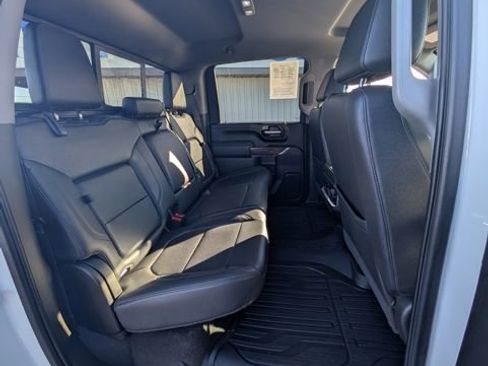Used 2022 GMC Sierra 2500 SLT w/ SLT Convenience Package image 30