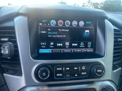 Used 2019 GMC Yukon XL SLT w/ Open Road Package RWD image 9