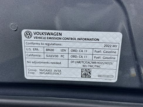 Used 2022 Volkswagen Tiguan SE R-Line FWD image 22