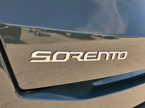 New 2026 Kia Sorento EX FWD image 13