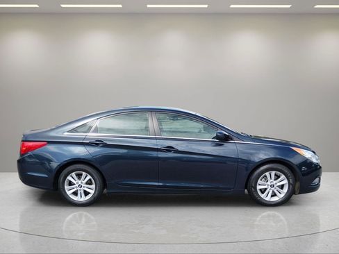 Used 2013 Hyundai Sonata GLS w/ Popular Equipment Pkg FWD image 6