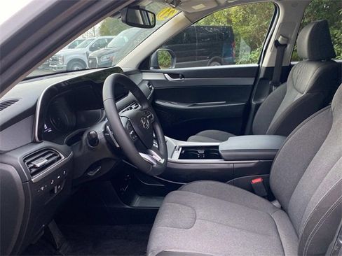 Used 2021 Hyundai Palisade SEL w/ Cargo Package image 13