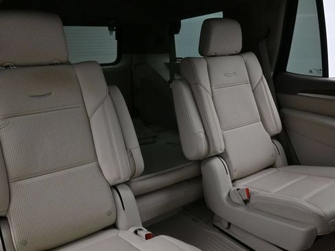 Certified 2025 Cadillac Escalade Sport Platinum w/ LPO, ONYX Package AWD/4WD image 12