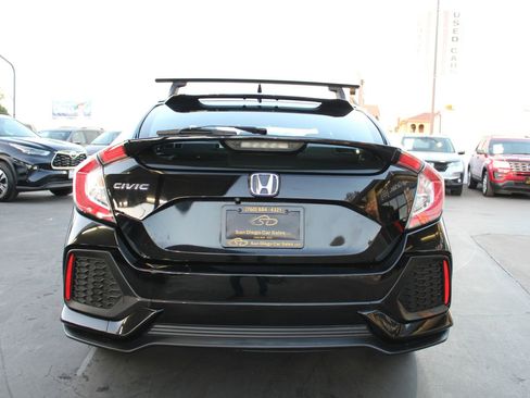 Used 2018 Honda Civic EX image 4