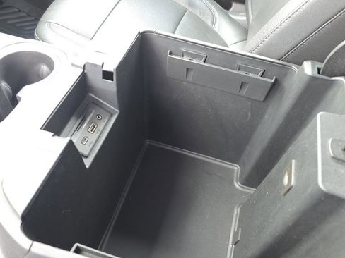 Used 2019 GMC Sierra 1500 SLT w/ SLT Premium Plus Package image 31