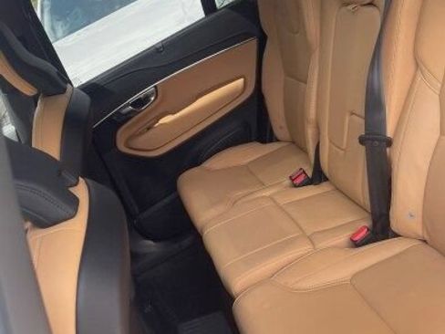 Used 2025 Volvo XC90 T8 Ultra w/ Protection Package AWD/4WD image 4