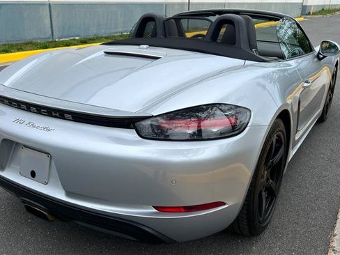Used 2018 Porsche 718 Boxster RWD image 72
