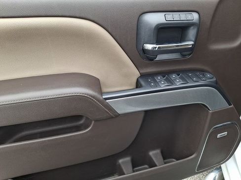 Used 2018 Chevrolet Silverado 2500 LTZ w/ Duramax Plus Package image 12