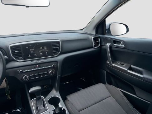 Used 2022 Kia Sportage LX FWD image 21