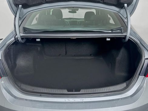 Used 2024 Chevrolet Malibu LT image 18