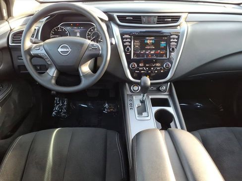 Certified 2023 Nissan Murano S image 9