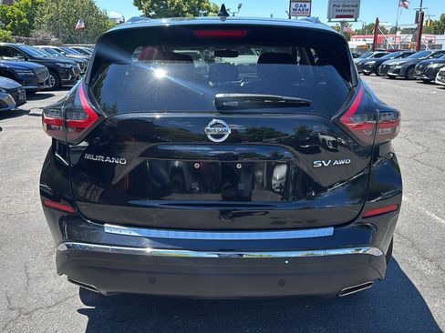 Used 2019 Nissan Murano SV w/ Premium Package AWD/4WD image 5