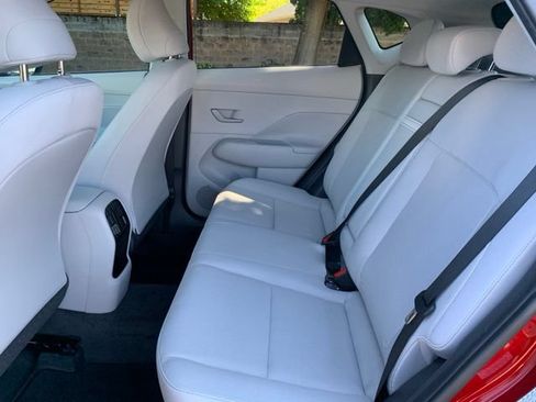Used 2024 Hyundai Kona SEL w/ Convenience Package FWD image 13