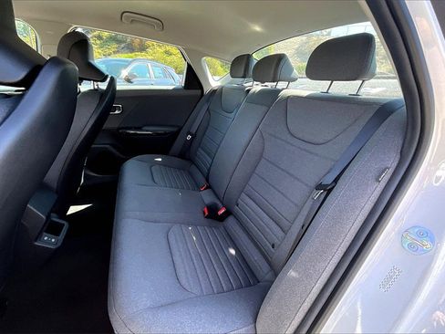 Certified 2025 Kia K4 EX image 15
