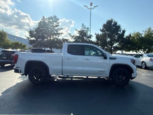 Used 2023 GMC Sierra 1500 Elevation AWD/4WD image 3