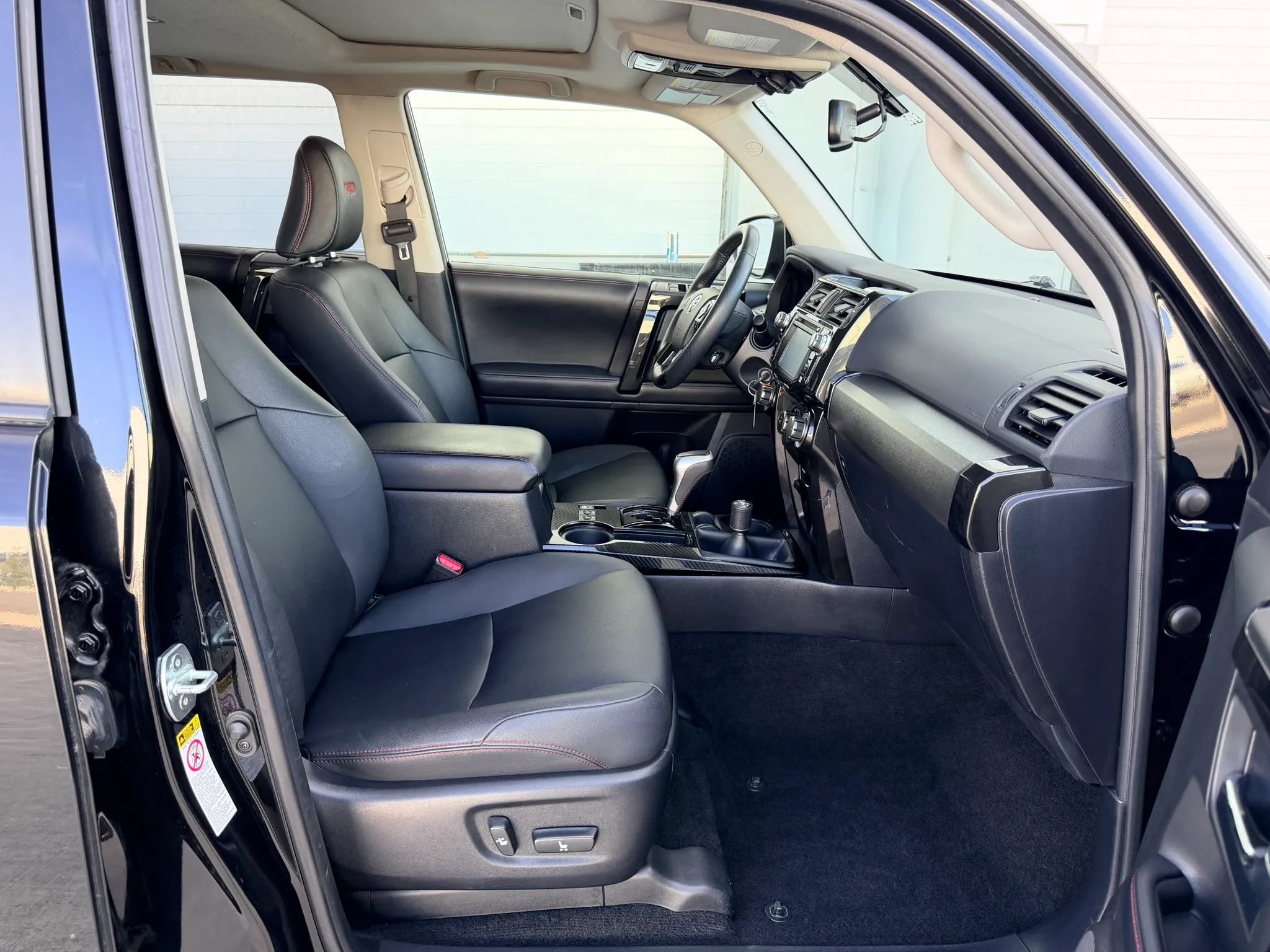Used 2019 Toyota 4Runner TRD Pro AWD/4WD image 17