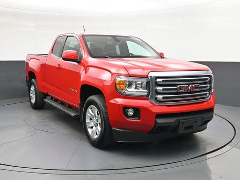 Used 2016 GMC Canyon SLE AWD/4WD image 1
