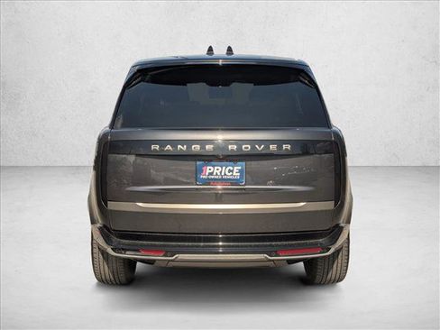 Used 2024 Land Rover Range Rover Long Wheelbase SE image 7