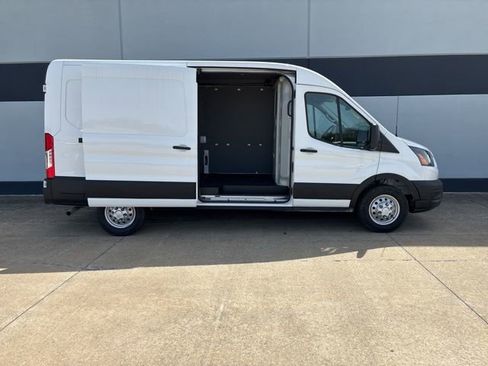 New 2026 Ford Transit 350 148 Medium Roof RWD image 16