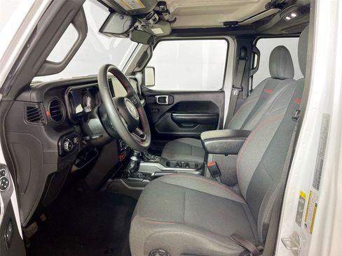 Used 2024 Jeep Wrangler Unlimited Rubicon AWD/4WD image 11