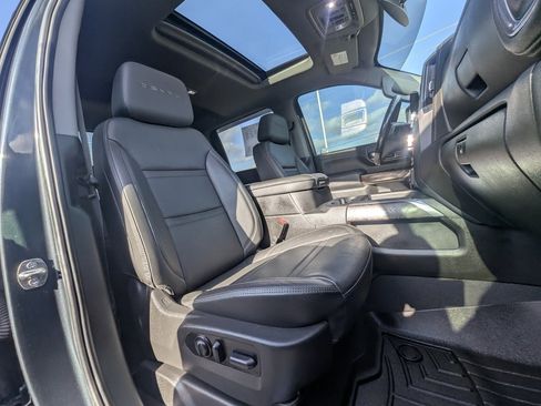 Used 2022 GMC Sierra 2500 Denali image 26