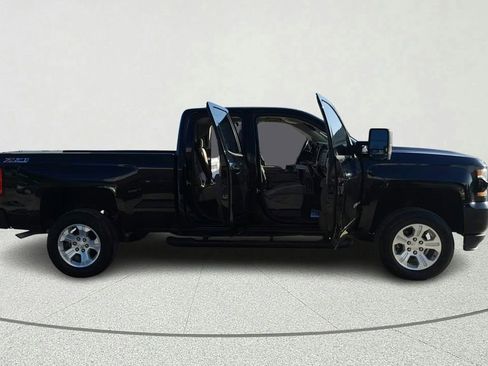 Used 2017 Chevrolet Silverado 1500 LT w/ All Star Edition AWD/4WD image 14