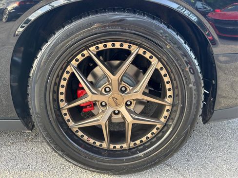 Used 2020 Dodge Challenger SXT image 10