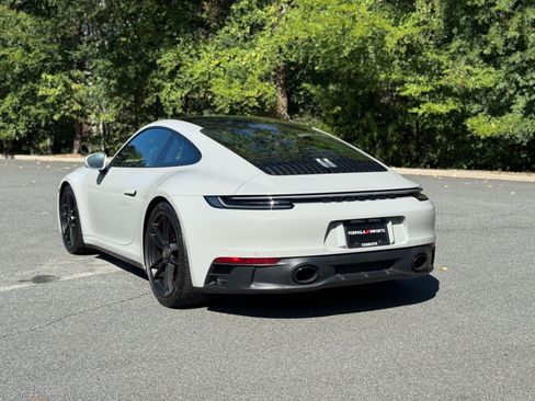 Used 2023 Porsche 911 GT3 RS image 8