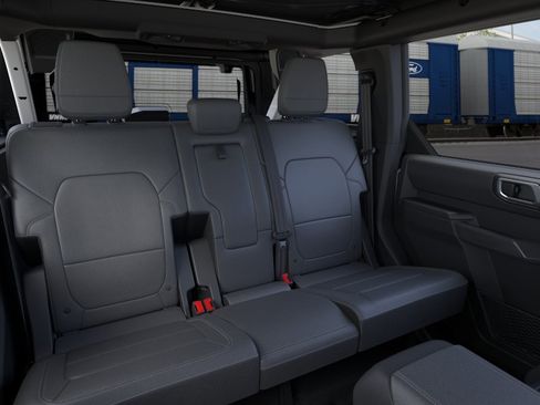 New 2026 Ford Bronco Badlands AWD/4WD image 11
