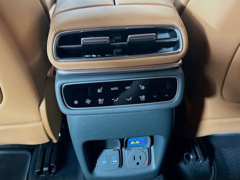 New 2026 Genesis GV80 3.5T Prestige AWD/4WD image 18