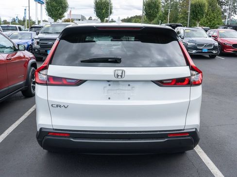 Used 2023 Honda CR-V EX image 4