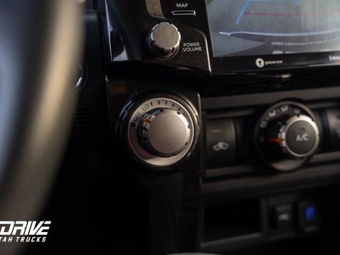 Used 2021 Toyota 4Runner TRD Off-Road Premium image 35