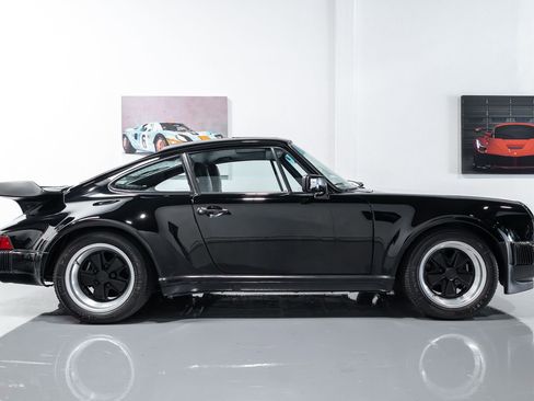 Used 1988 Porsche 911 Carrera image 8