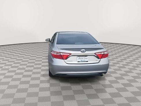 Used 2015 Toyota Camry SE image 7
